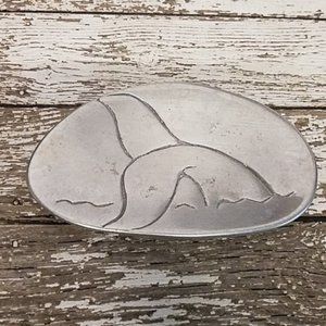 Rare Vintage Whale tail Hoselton dish
